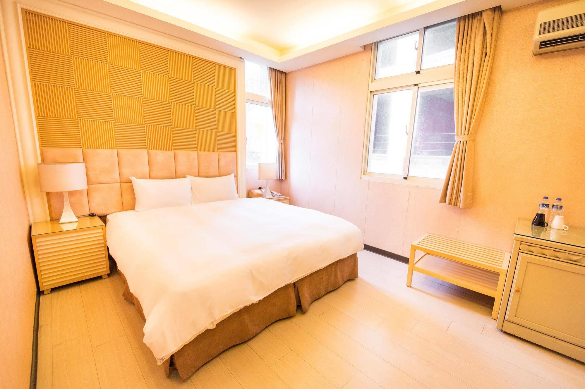 โรงแรมอาโออิเกะ ฮอตสปริง เจียวซี ภายนอก รูปภาพ